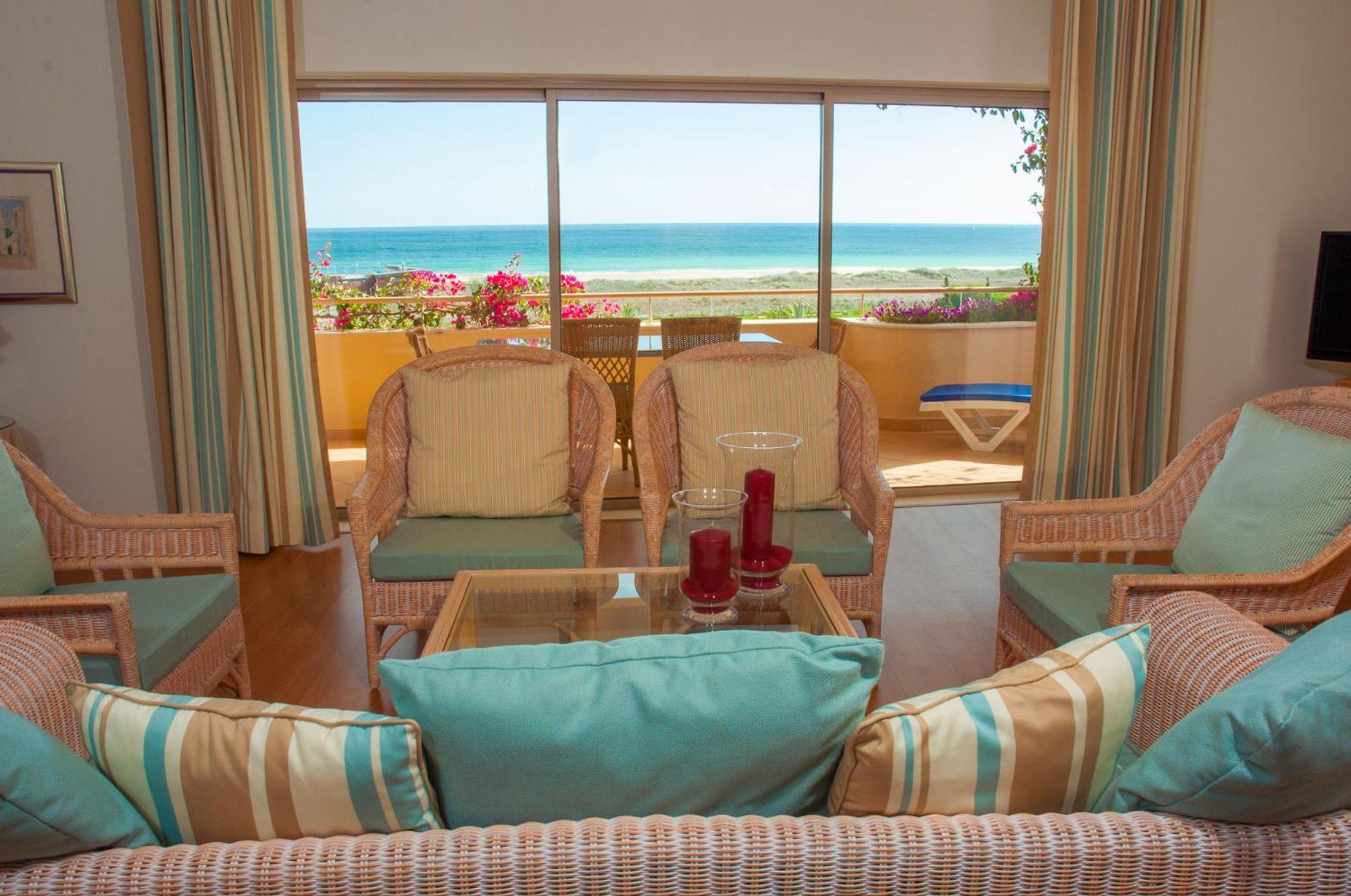 Vila Palmeira Beach Resort Lagos Exterior photo