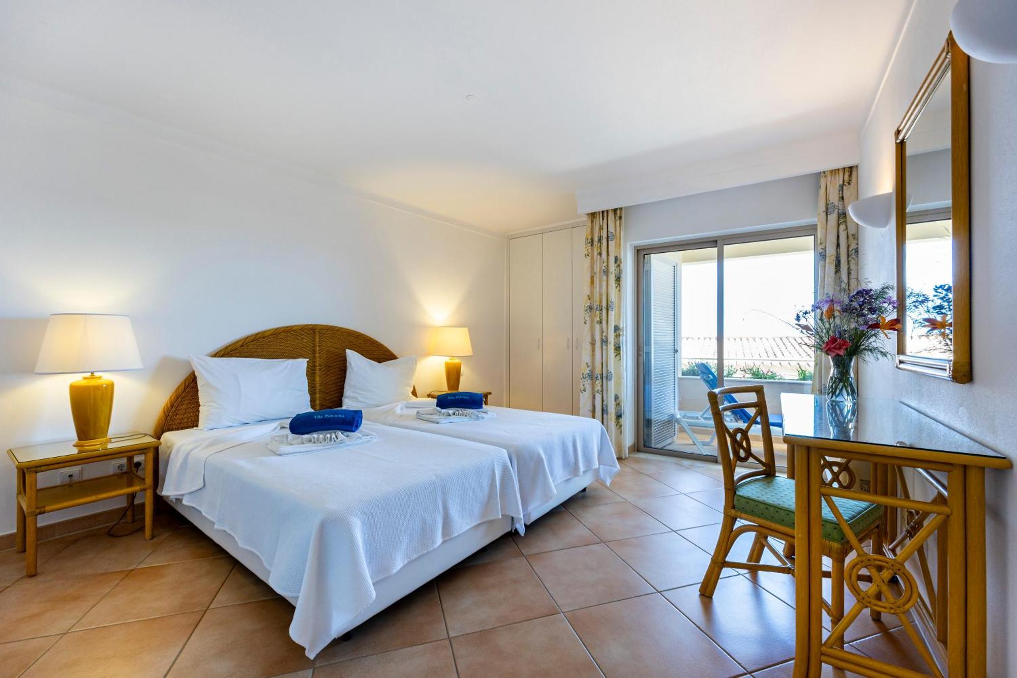 Vila Palmeira Beach Resort Lagos Exterior photo