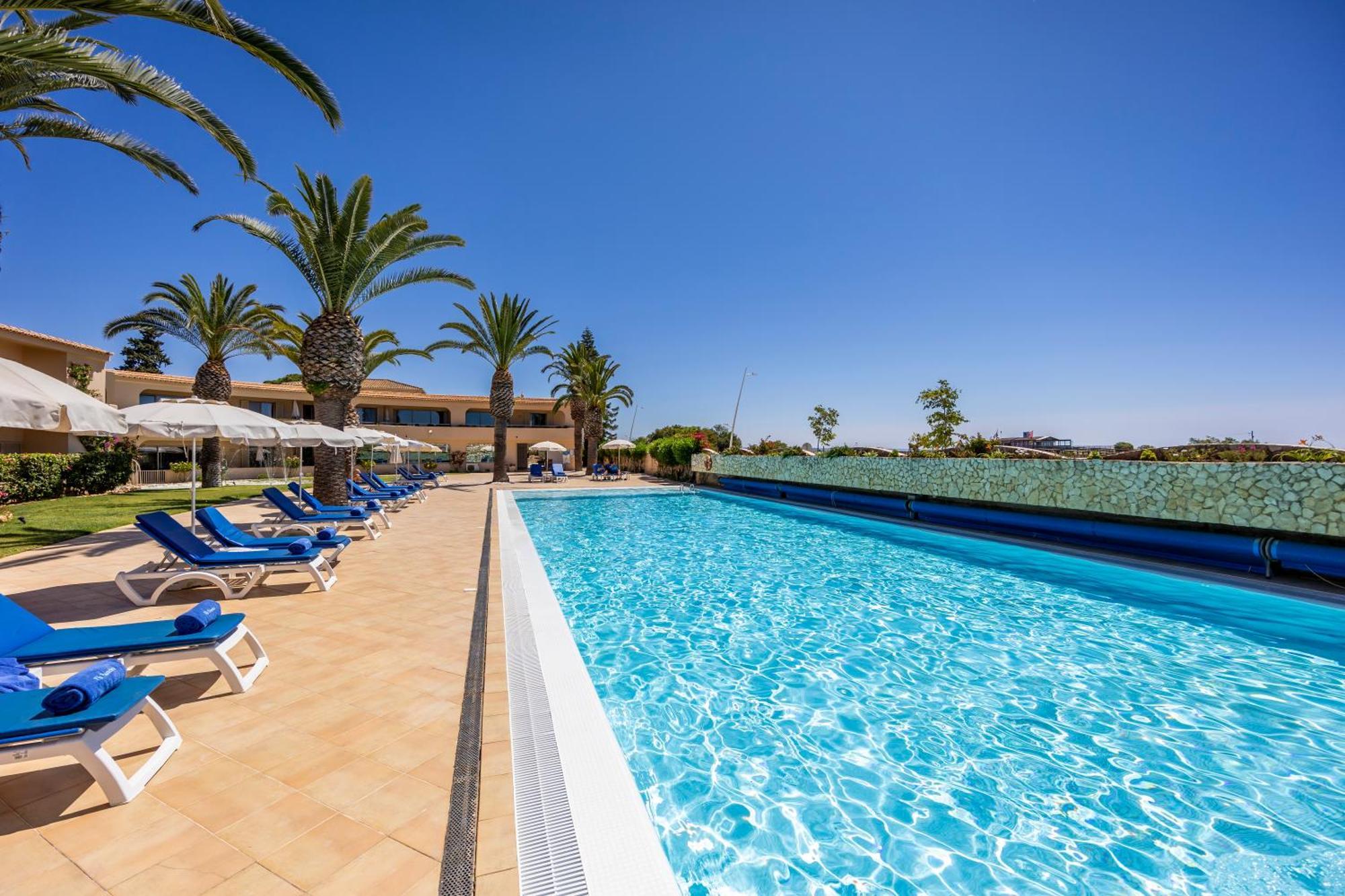 Vila Palmeira Beach Resort Lagos Exterior photo