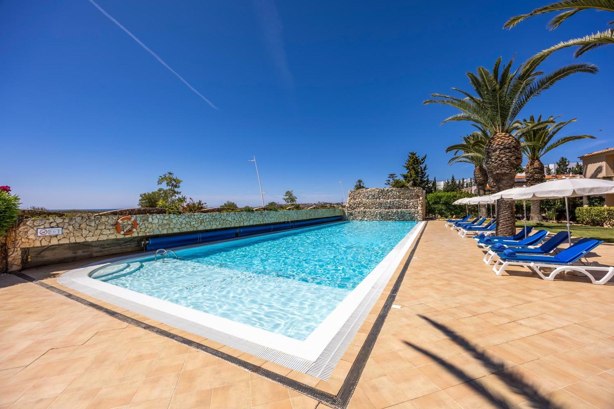 Vila Palmeira Beach Resort Lagos Exterior photo