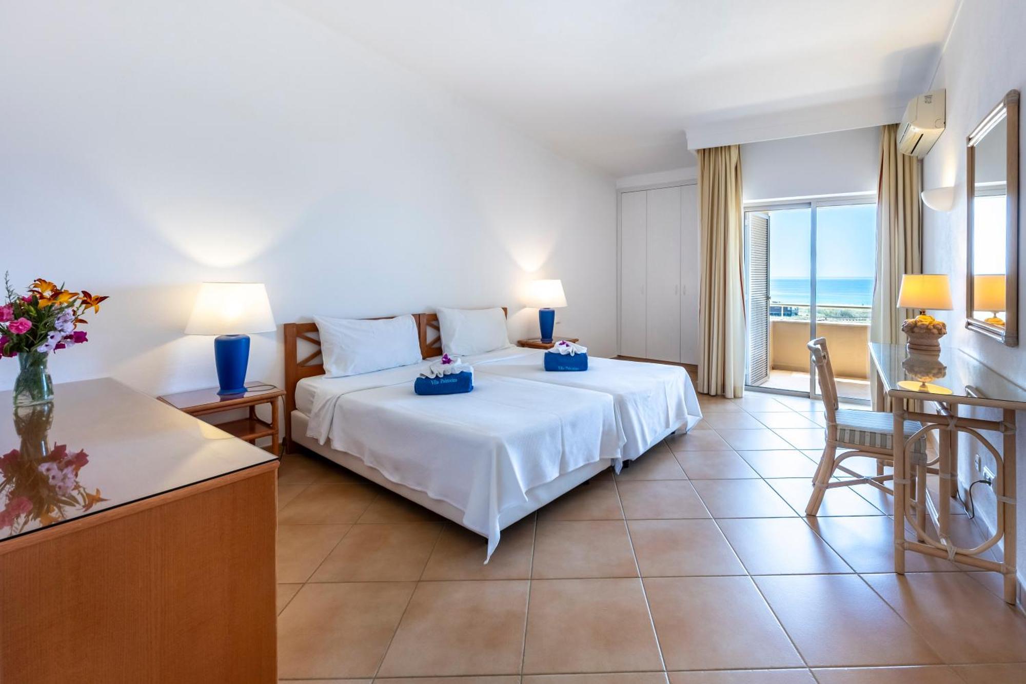Vila Palmeira Beach Resort Lagos Exterior photo