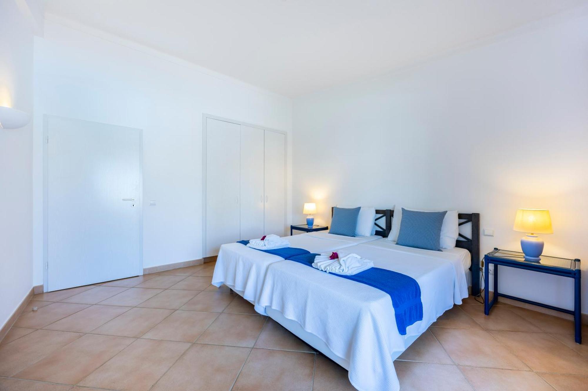 Vila Palmeira Beach Resort Lagos Exterior photo
